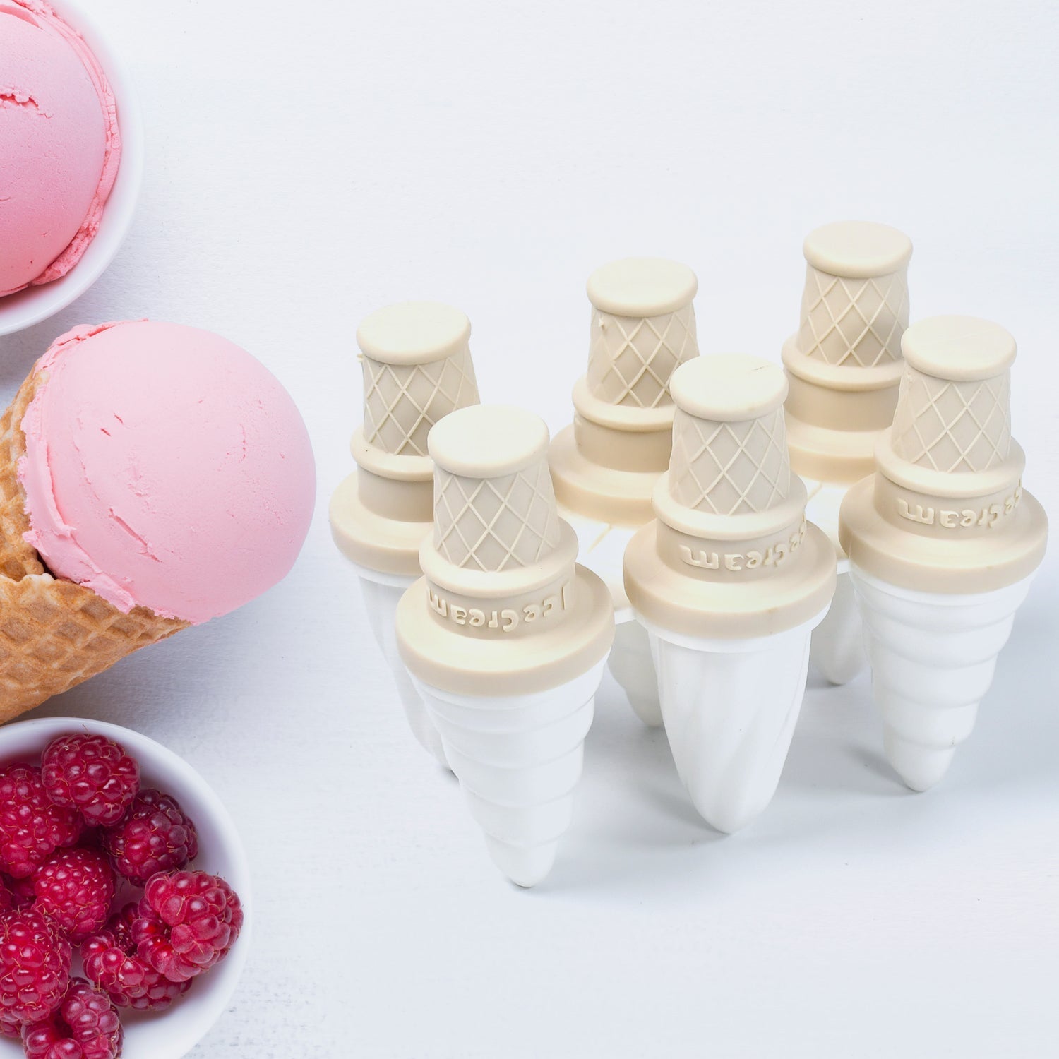 6304 6 Pc ice candy maker Ice Cream Mold used for making ice-creams in all kinds of places including restaurants and ice-cream parlours etc. 6304 6 Pc ice candy maker Ice Cream Mold used for making ice-creams in all kinds of places including restaurants and ice-cream parlours etc.